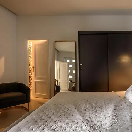 Villa Ambeli Luxury Megalochori (Santorini)