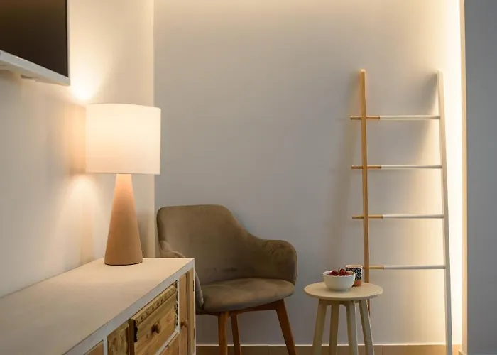 Ambeli Luxury Megalochori (Santorini)