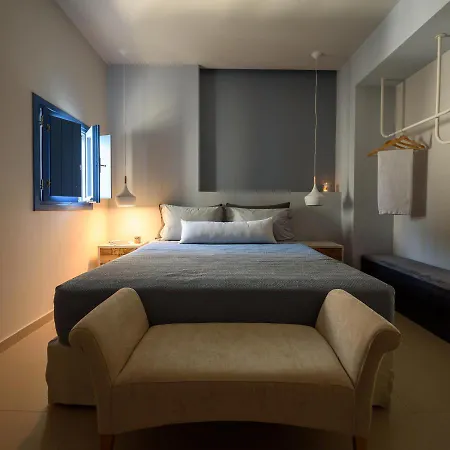 Ambeli Luxury Megalochori (Santorini)