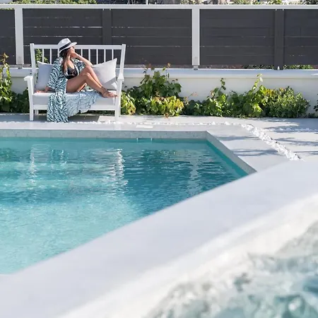 Ambeli Luxury Megalochori (Santorini)